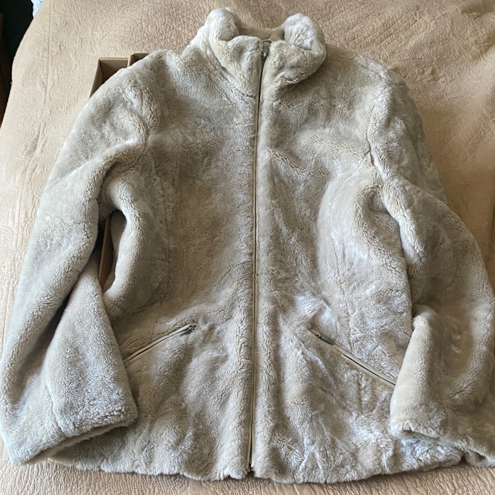 Esprit Cream Faux Fur Outerwear